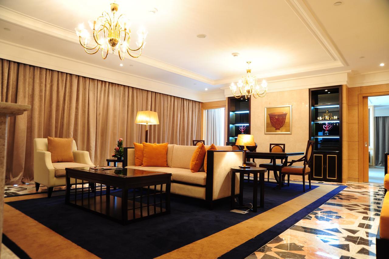 Hotel De Convencoes De Talatona Hcta Луанда  Экстерьер фото