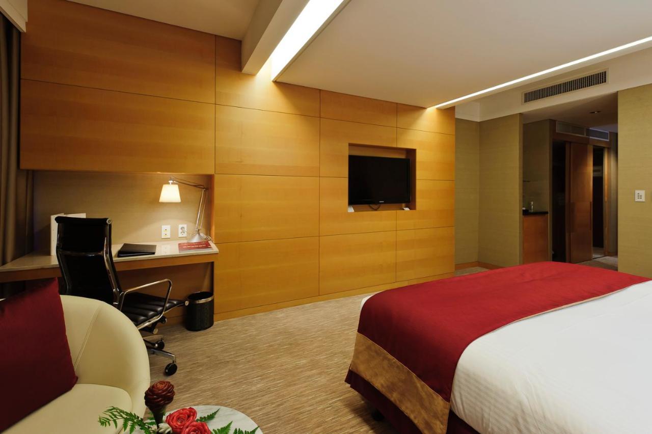 Hotel De Convencoes De Talatona Hcta Луанда  Экстерьер фото